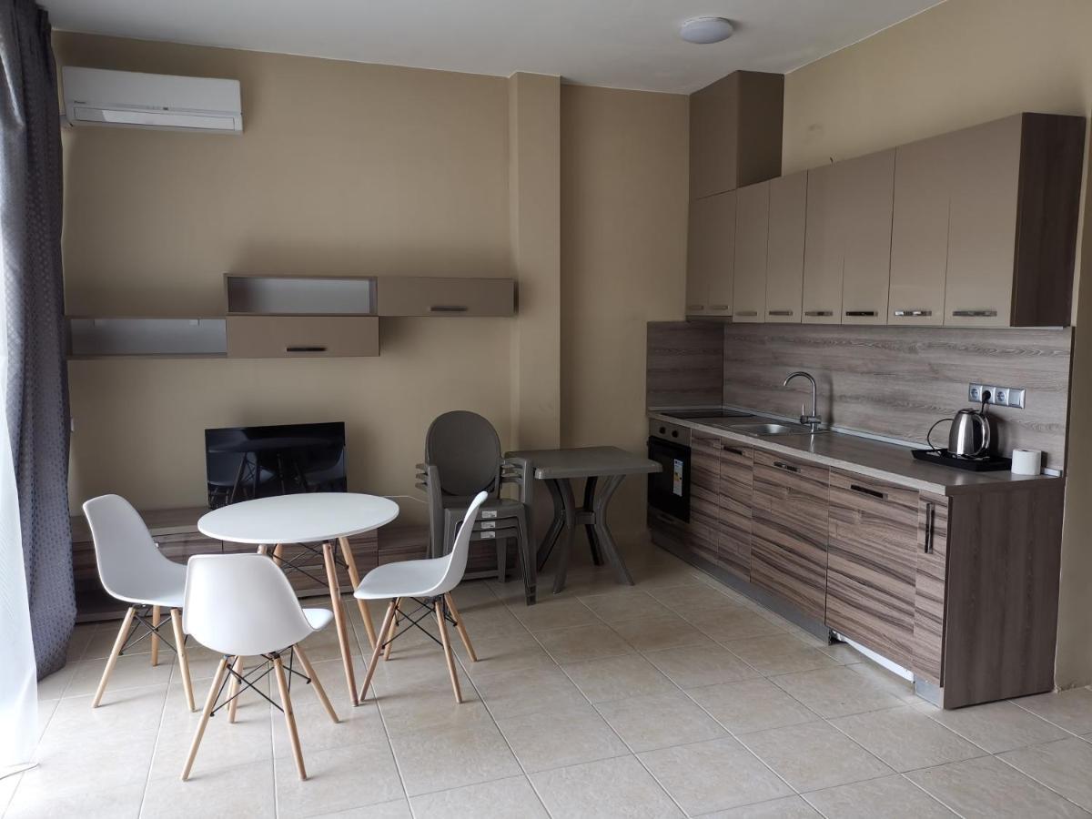 Miraggio Holiday Apartments Pomorie Exterior photo